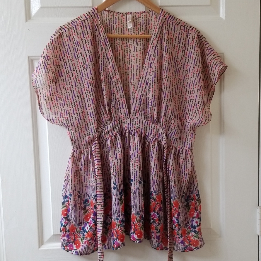 Xhilaration | Floral Blouse